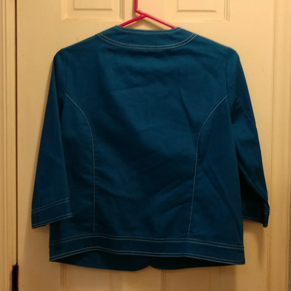 Jacket - Picture 3 of 3